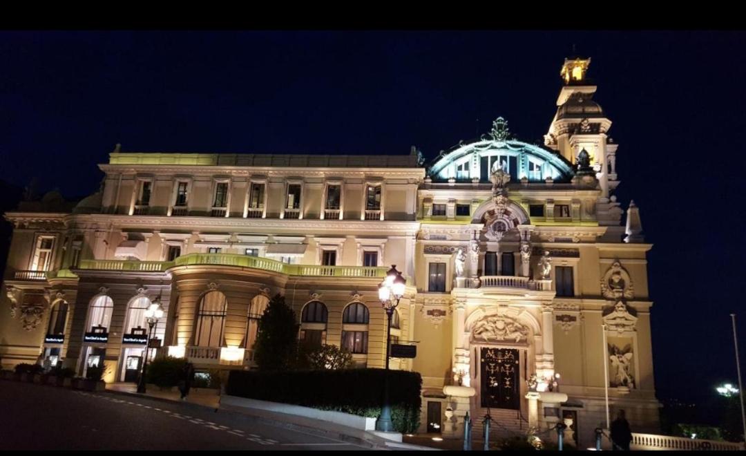 Direct Monaco Studio Devant Piscine 博索莱伊 客房 照片